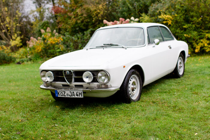 Alfa Romeo Junior 1600 GT