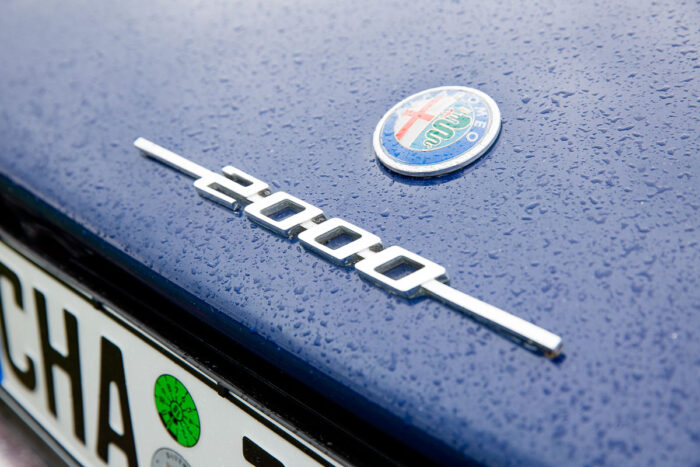Alfa Romeo 2000 GT